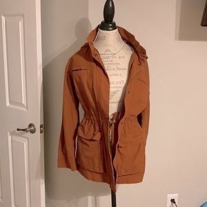 jacket nice color with jeans the jacket was too big for me never worn before